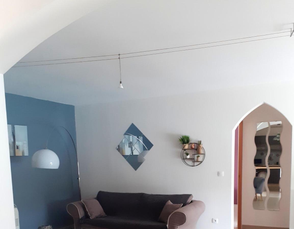 Villa de 2 chambres avec piscine privee jardin clos et wifi a Colonzelle Extérieur photo