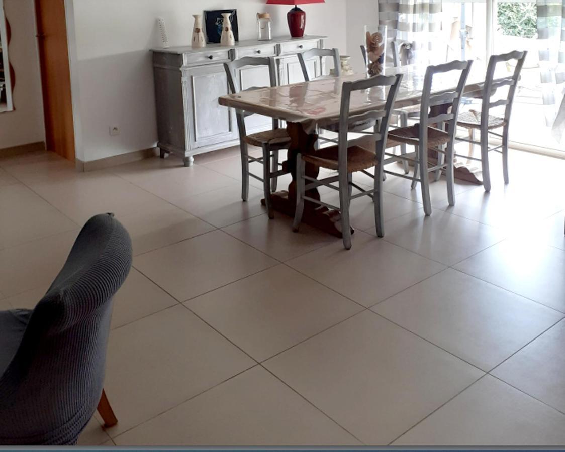 Villa de 2 chambres avec piscine privee jardin clos et wifi a Colonzelle Extérieur photo